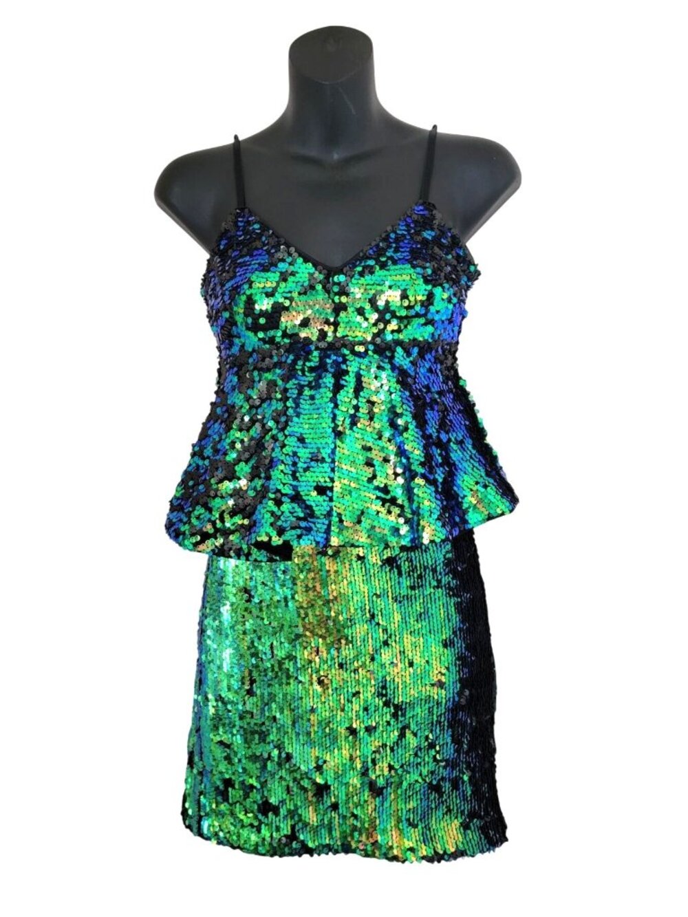 GUESS Sleeveless Green Mermaid-Sequin Peplum Top (XXS) & Matching Skirt (XS) Set